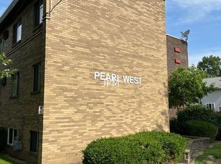 4708 Pearl Rd APT 21, Cleveland, OH 44109