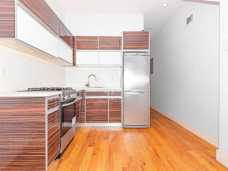 1st image of 490 Kosciuszko St #1E