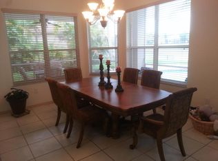 742 SW 159th Dr, Pembroke Pines, FL 33027