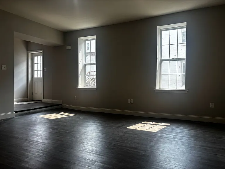108 W Main St — Photo 8