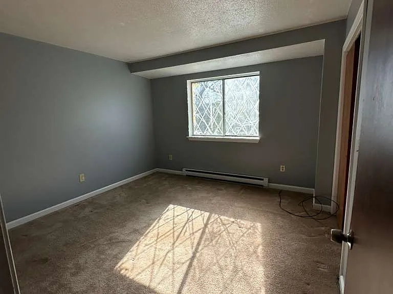 176 Lincoln St #9 — Photo 10