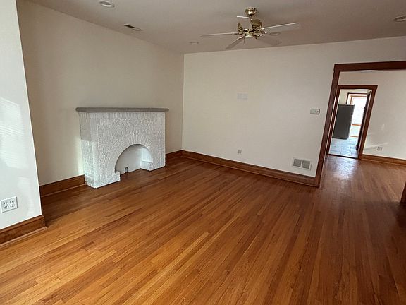 2nd image of 2619 N Sayre Ave #2
