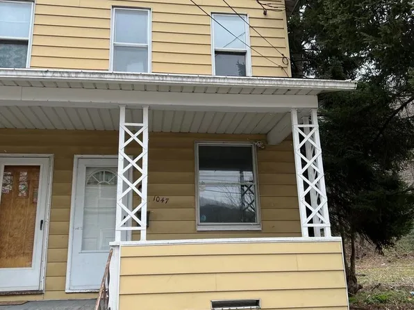 1045-1047 Sunday St, Johnstown, PA 15902