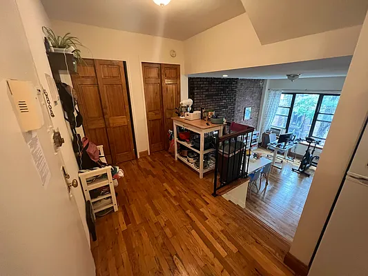 Rented by Guidance Realty Corp. | media 21