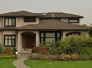5692 Forglen Dr, Burnaby, BC V5H 3L1