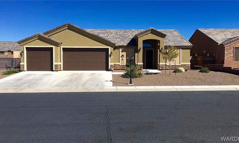 1st image of 2102 Buena Vista Dr
