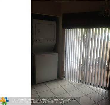 4th image of 9820 Nob Hill Ct #9820