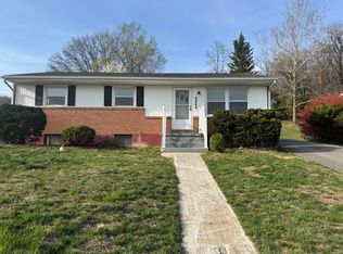 1407 Longview Ave, Salem, VA 24153