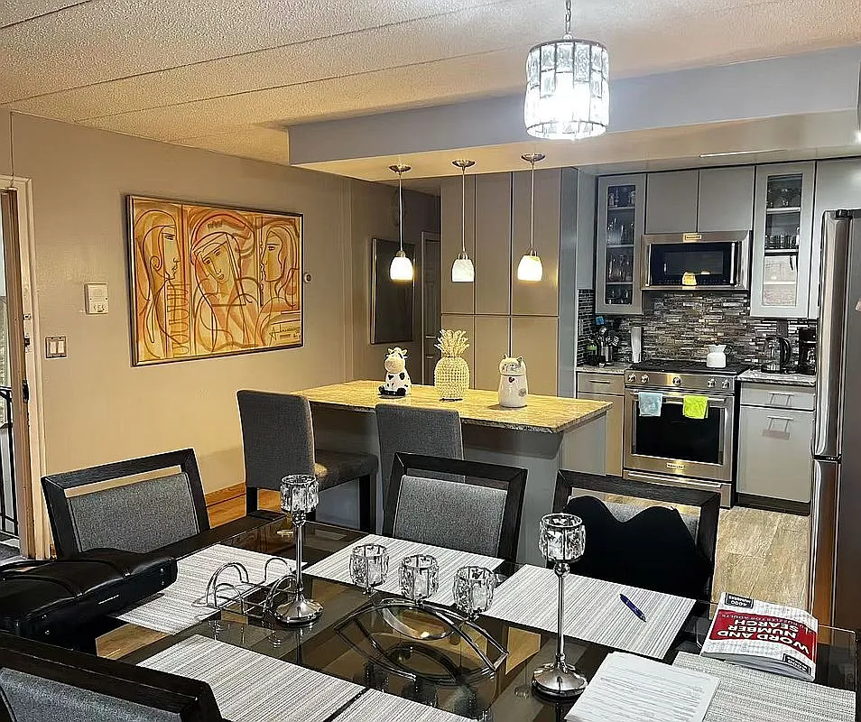 75-22 Parsons Blvd #D3 photo 1