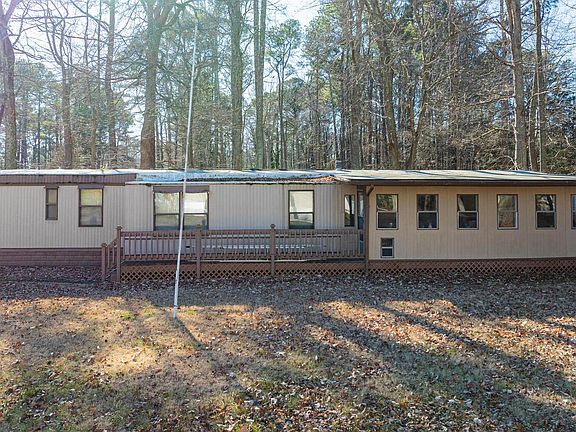 5th image of 37201 Alabama Dr