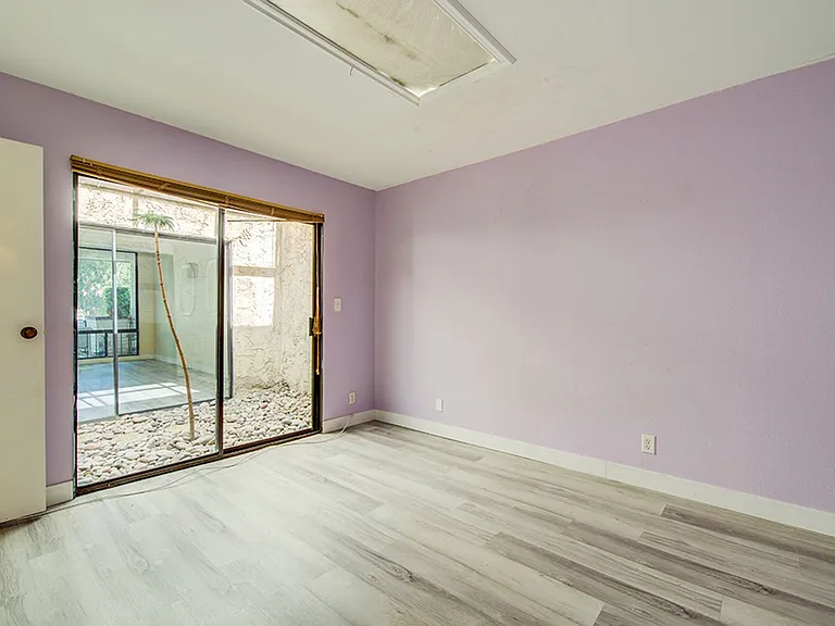 2574 Pera Cir — Photo 18