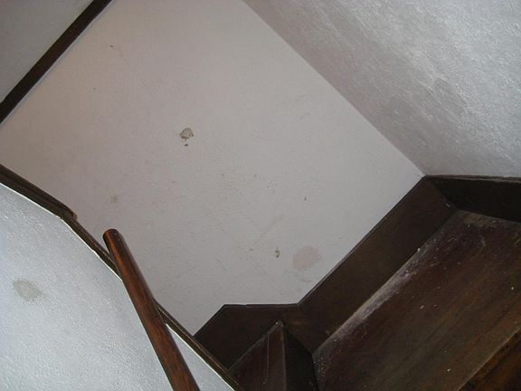 5th image of 3062A N Downer Ave