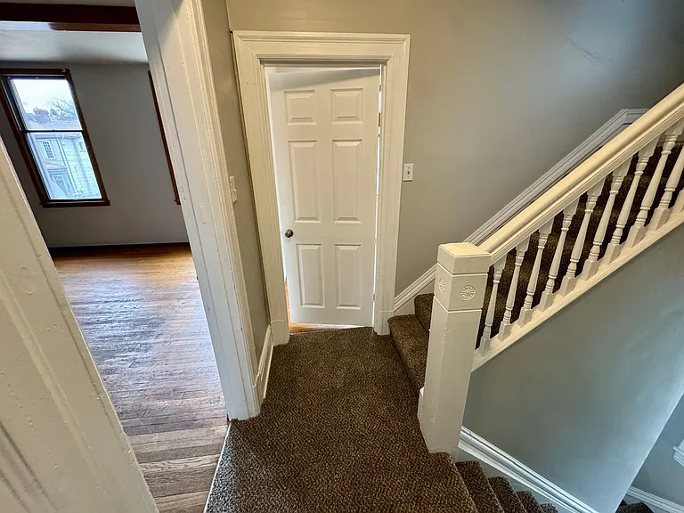 111 S Ohio Street (Full Service) — Photo 7