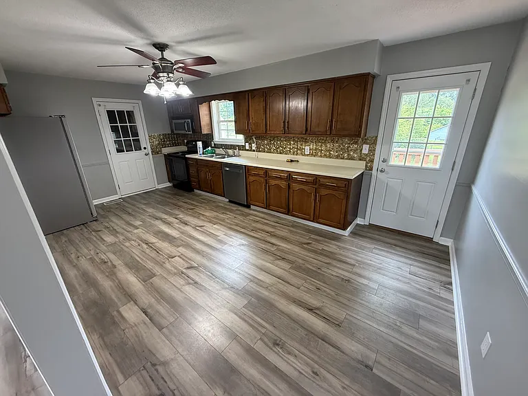 175 Wooten Rd — Photo 11