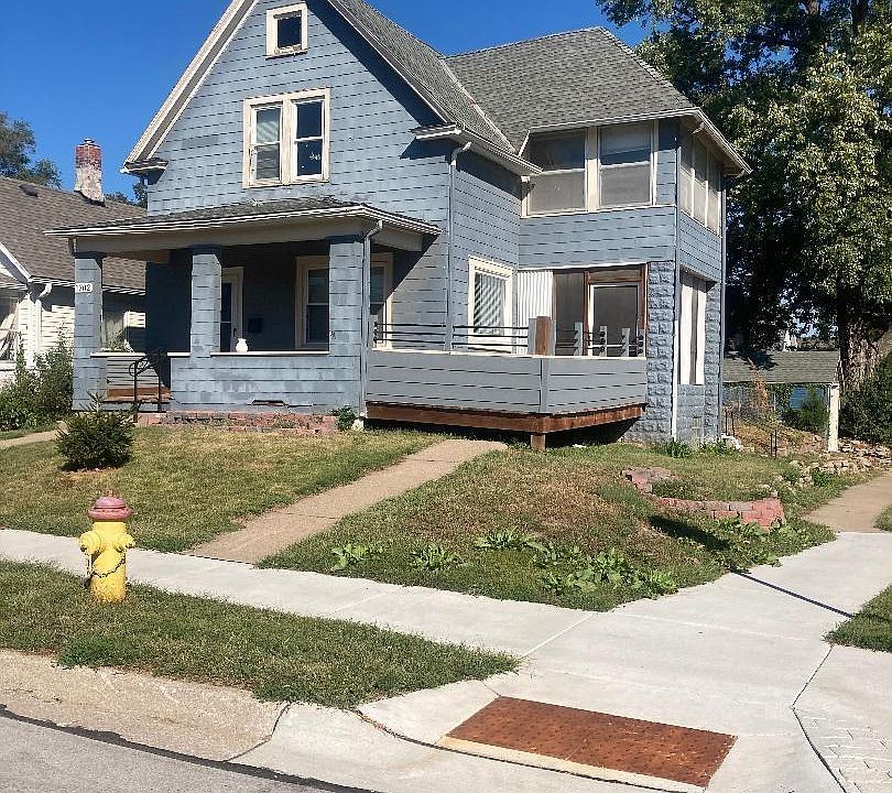 1702 B St Omaha NE 68108 Zillow