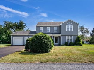 41 Kaitlin Pl, Portsmouth, RI 02871
