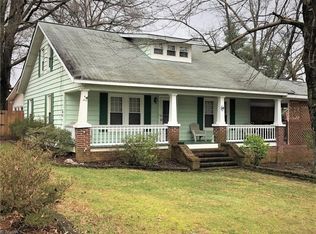 400 N Franklin St, Madison, NC 27025