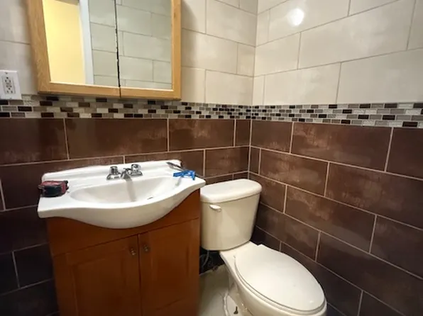 759 Home Street image 10 of 14