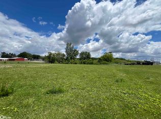 L-9 Wedgewood Dr, Clear Lake, IA 50428
