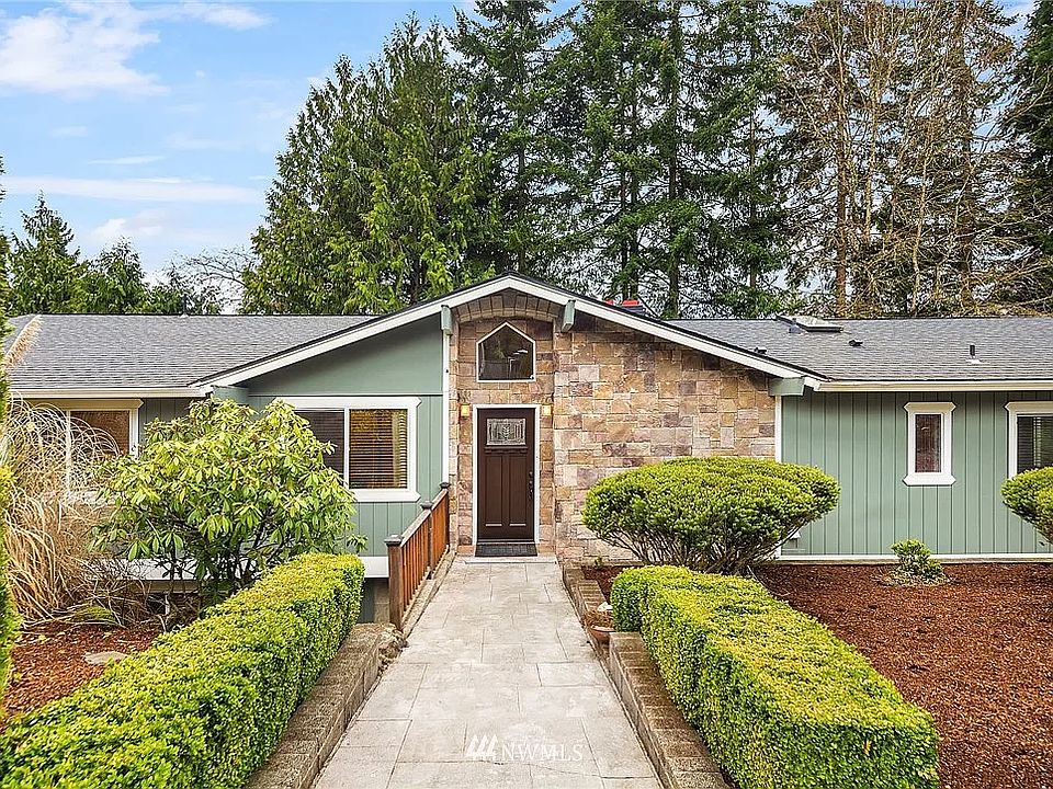 1st image of 2337 138th Ave SE #1