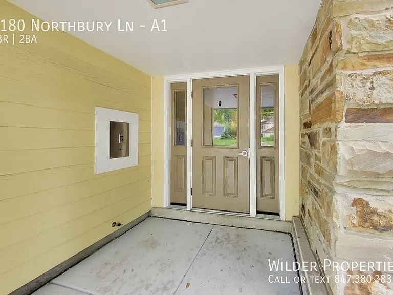 1180 Northbury Ln #A1 — Photo 2