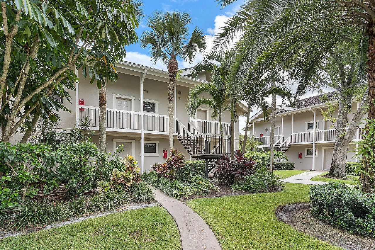 1 bed, 1.0 bath, 500 sqft, $3,000 — Photo 3