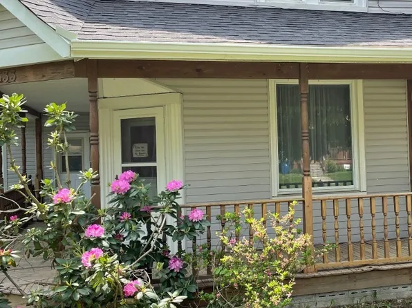 533 W Park Ave, Niles, OH 44446