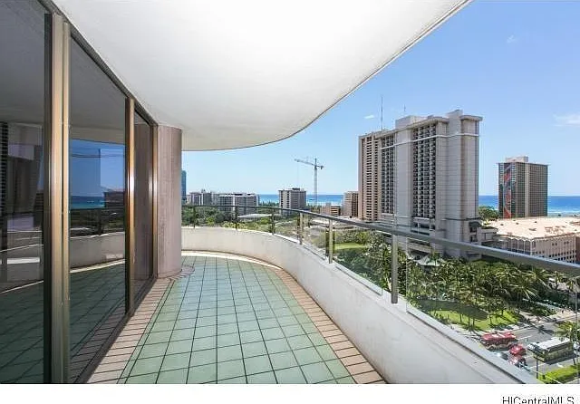 2 bed, 1550 sqft, $6,500 — Photo 3