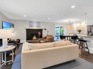 94 Ridge Rd W, Sag Harbor, NY 11963