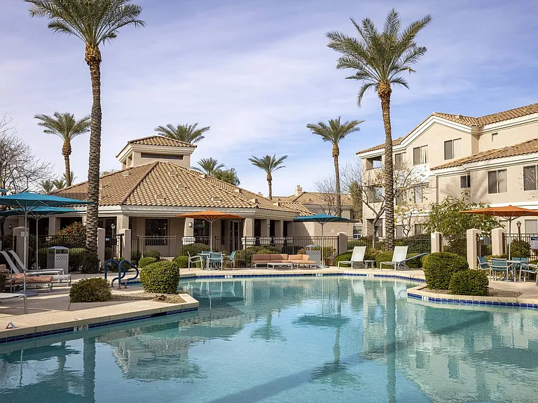 Vintage at Scottsdale — Photo 10