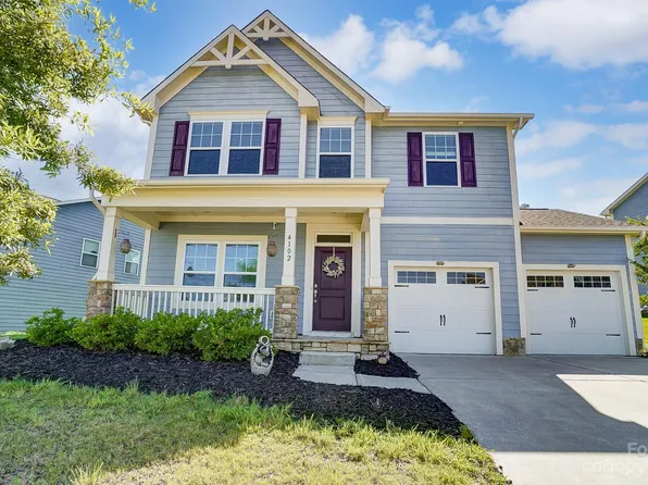 4102 Huntley Glen Dr, Pineville, NC 28134