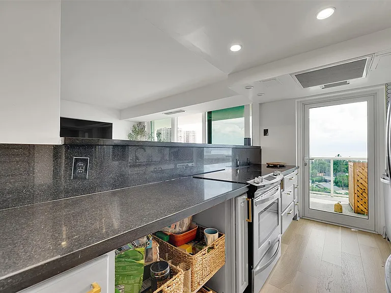 2841 N Ocean Blvd #1004 — Photo 12