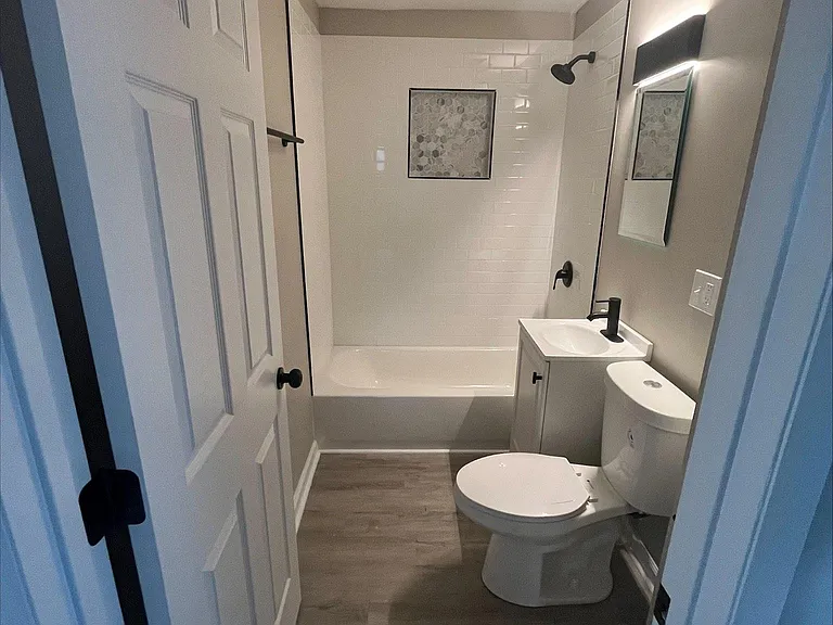 420 S Wheatland Ave — Photo 29