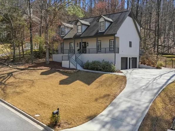 4004 Stonehaven Cir, Birmingham, AL 35244