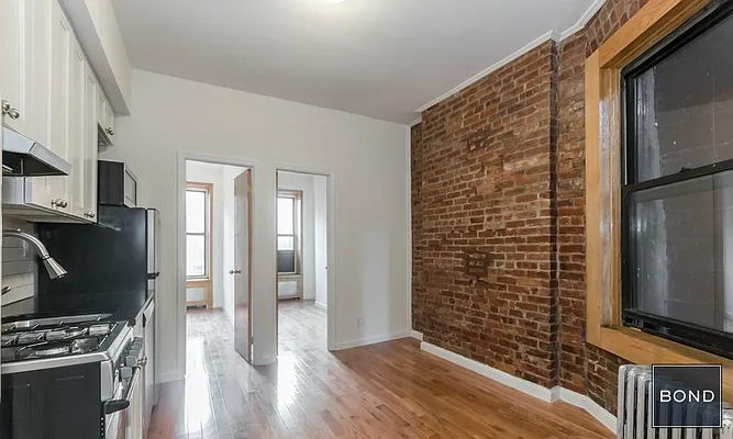 Rented by Bond New York | media 19