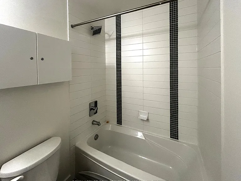 4070 Confederation Pkwy #2909 — Photo 32