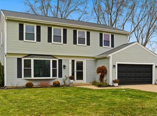 6 Saint Ives Ln, Vernon Hills, IL
