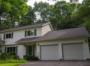 34 Hemlock Dr, Greenfield Center, NY 12833