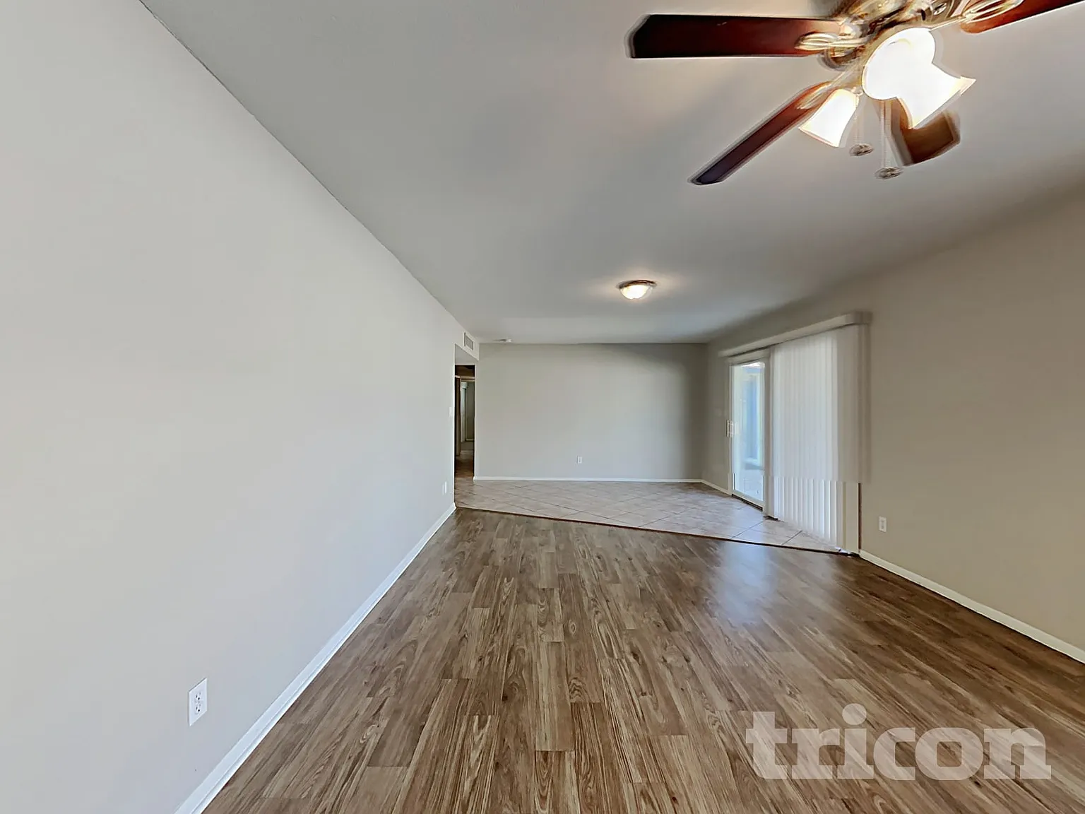 3424 W Acoma Drive Phoenix AZ — Photo 2