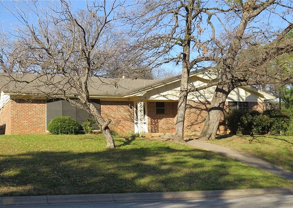 1st image of 721 Rankin Dr