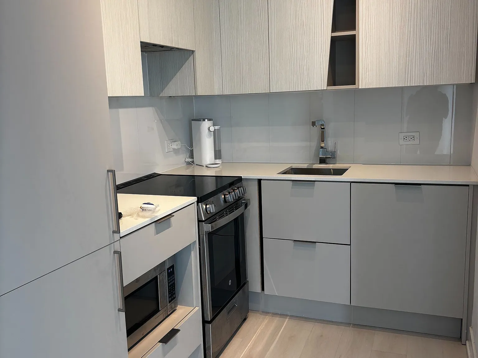 1 bed, $2,150 — Photo 4