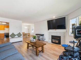22222 119th Ave #107, Maple Ridge, BC V2X 2Y9