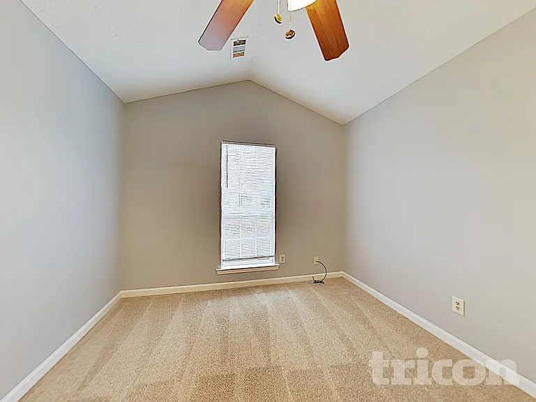 705 Claven Ct — Photo 9