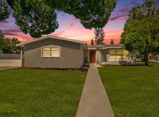 4602 W Hawthorne Rd, Tampa, FL 33611