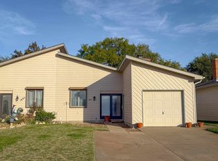 1805 Glendale Rd, Salina, KS 67401