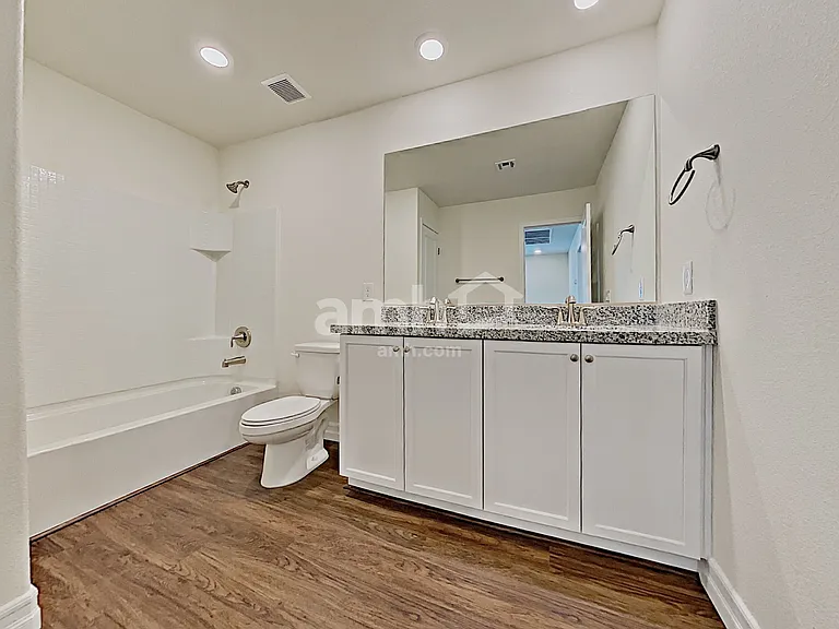967 Nero Ave — Photo 21