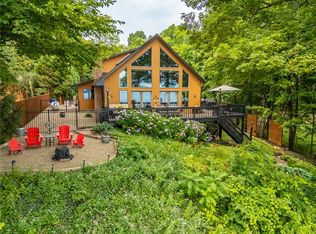 1965 Perry Point Rd, Penn Yan, NY 14527