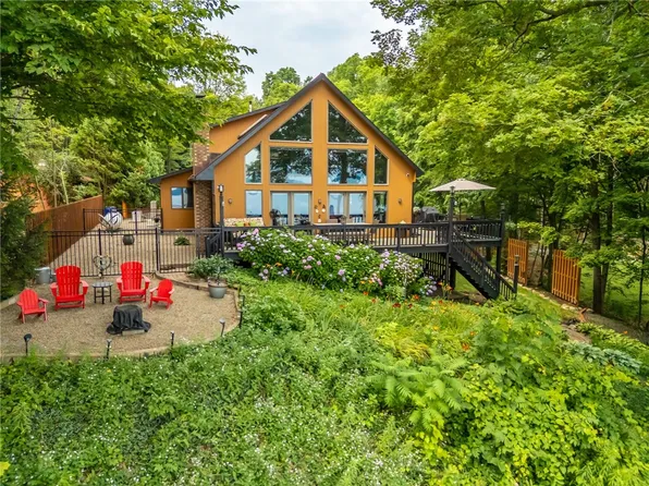 1965 Perry Point Rd, Penn Yan, NY 14527