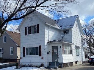 28 Robin St, Rochester, NY 14613