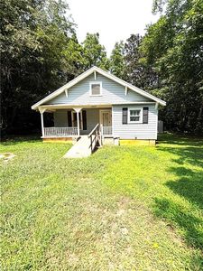 215 Upton St, Randleman, NC, 27317